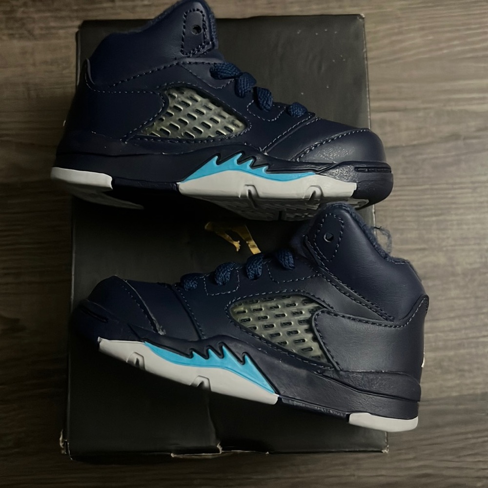 Jordan 5 retro size 5c infant.